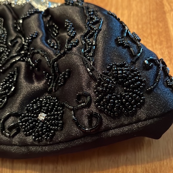 Bead & Rhinestone Clutch - Picture 4 of 9